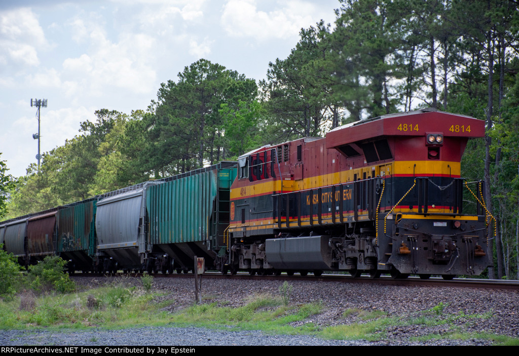 KCS 4814 shoves a grain train west on the UP Houston Sub 